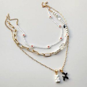 Cute teddy bear necklace